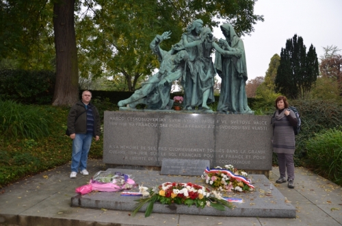 Pomník Čsl. vojakom padlým v 1. sv. vojne na contoríne Pére Lachaise v Paríži vo Francúzku.