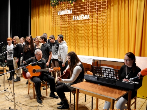 201212200007270.20121219_vstupenie_vs_57