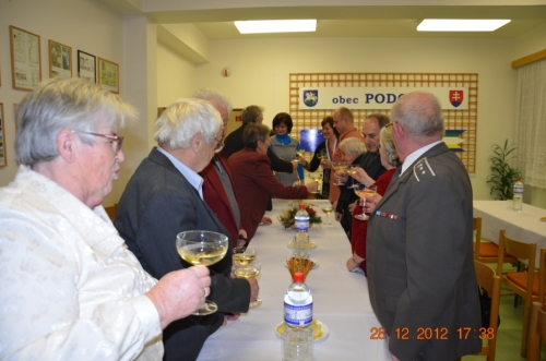 201212290049280.20121228_vyr_svadby_23