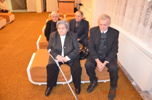 201212290049290.20121228_vyr_svadby_02