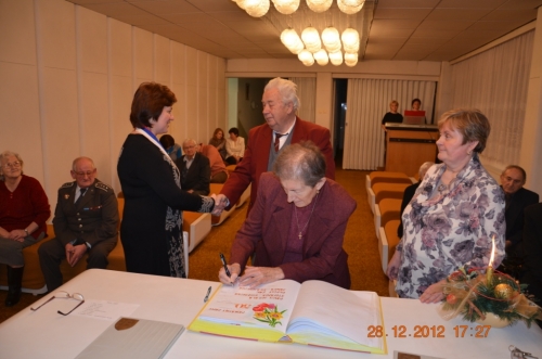 201212290049290.20121228_vyr_svadby_15