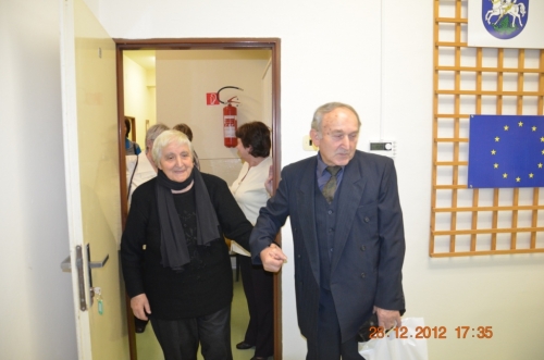 201212290049290.20121228_vyr_svadby_21