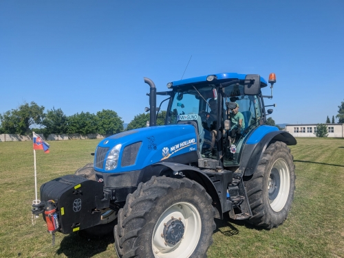 202506161721340.img-20250616-wa0045