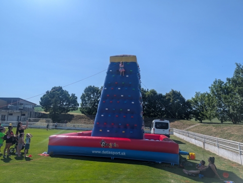 202506161721340.img-20250616-wa0049