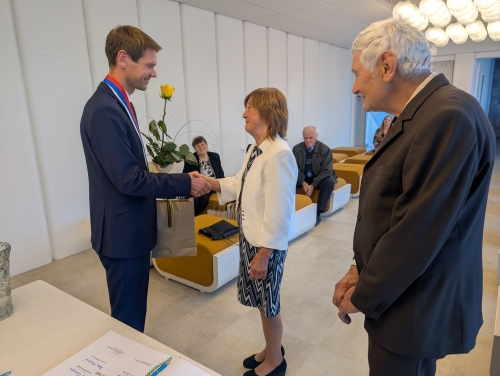 202510081126580.img-20251008-wa0012