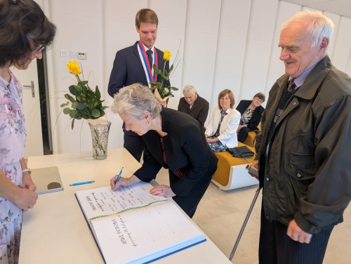 202510081126580.img-20251008-wa0021