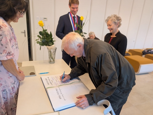 202510081126580.img-20251008-wa0022