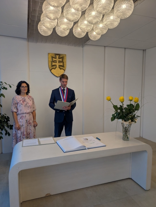 202510081126580.img-20251008-wa0039