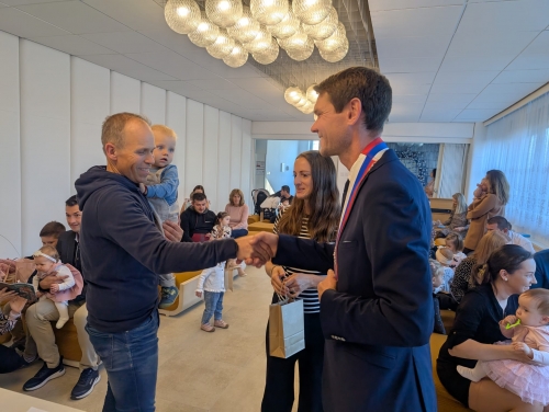 202510081128520.img-20251008-wa0086