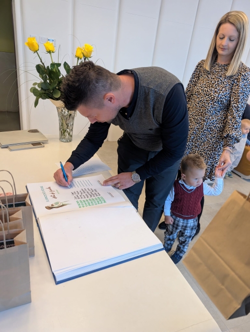 202510081128520.img-20251008-wa0137