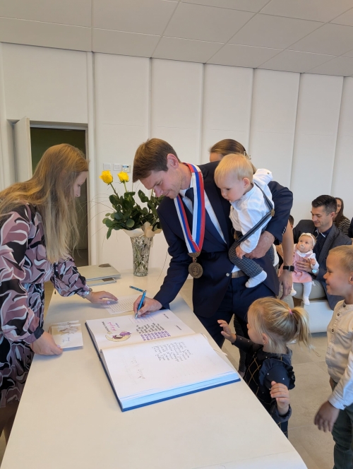 202510081128520.img-20251008-wa0139