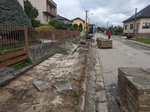 202510081951180.img-20251008-wa0193