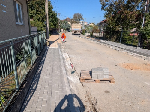 202510081951180.img-20251008-wa0194