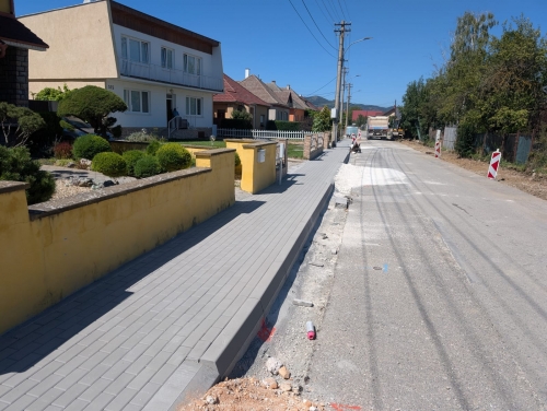 202510081951180.img-20251008-wa0209