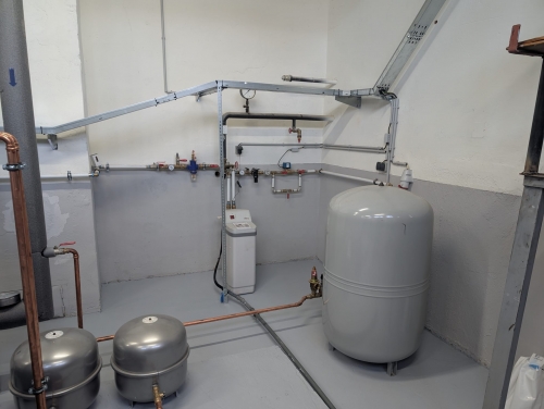 202510081953550.img-20251008-wa0218