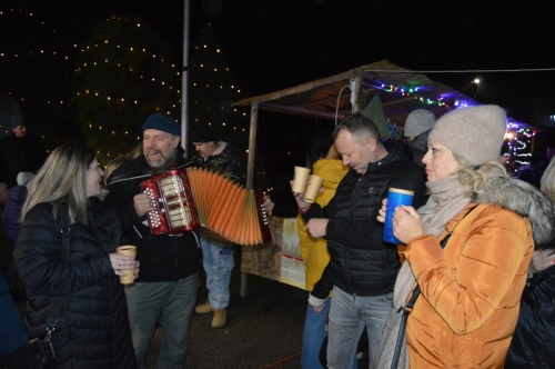 202512141145530.vianocne-trhy-podolie-25-38