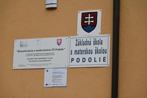 Slávnostné otvorenie športového areálu v ZŠ Podolie – fotografia 25
