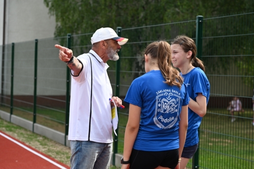Slávnostné otvorenie športového areálu v ZŠ Podolie – fotografia 6